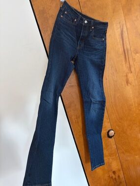 Levi’s Premium 501 Skinny Dark Wash W25 L32